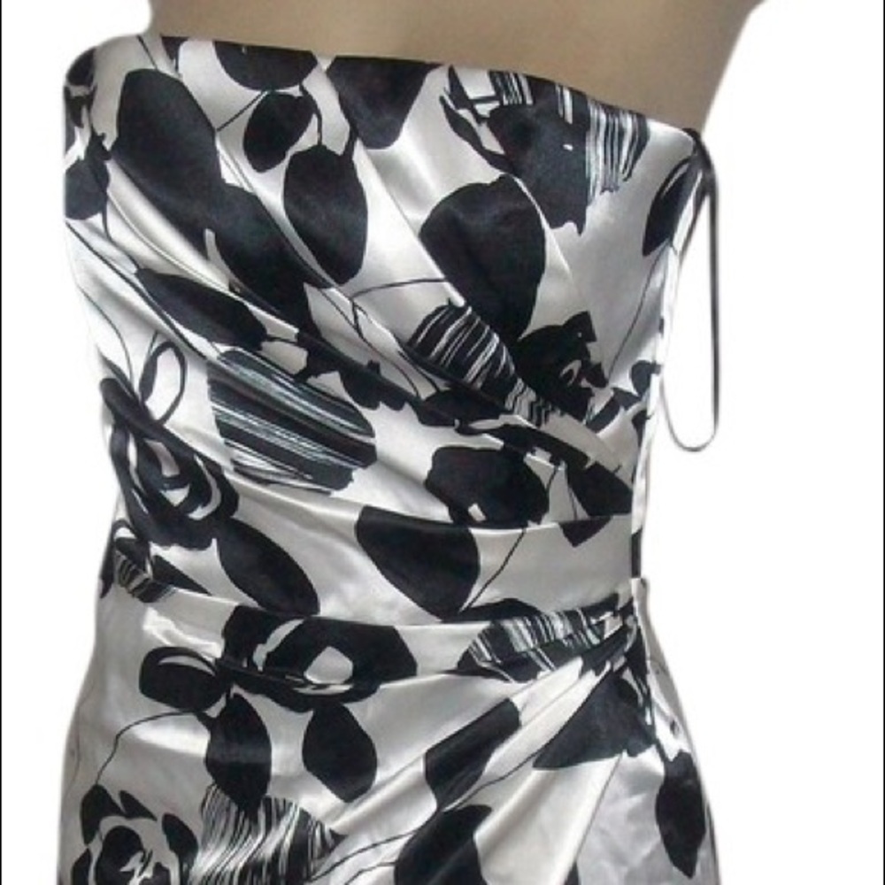 White House Black Market Strapless Cocktail Dress